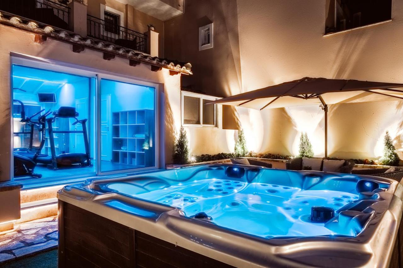 Vila Butterfly - Heated Private Pool & Jacuzzi Alepou