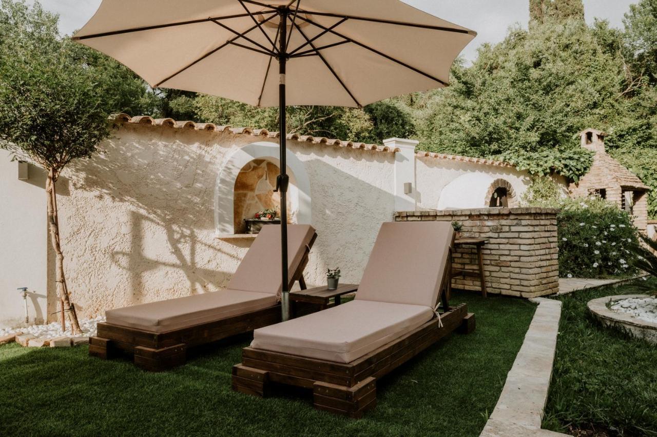 Vila Butterfly - Heated Private Pool & Jacuzzi Alepou
